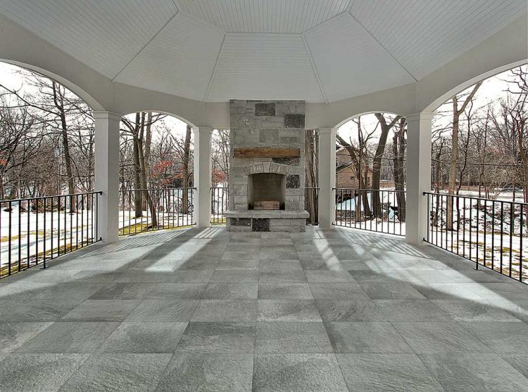 Earth Light Grey 2cm Paver 24 x 24