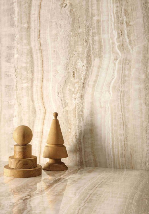 Eccentric Luxe Almond Glossy 6MM 47 x 110