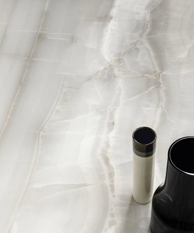 Akoya Silver Matte 24 x 48