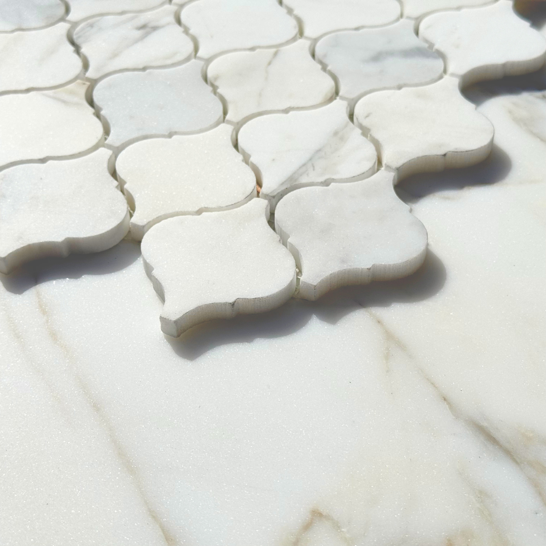 Calacatta Gold Marble Lantern Mosaic