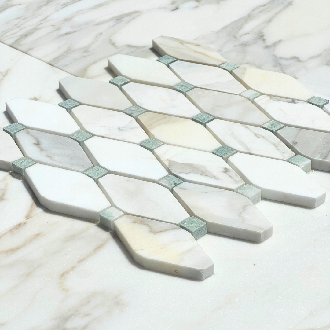 Calacatta Gold Marble Octave with Ming Green Mosaic