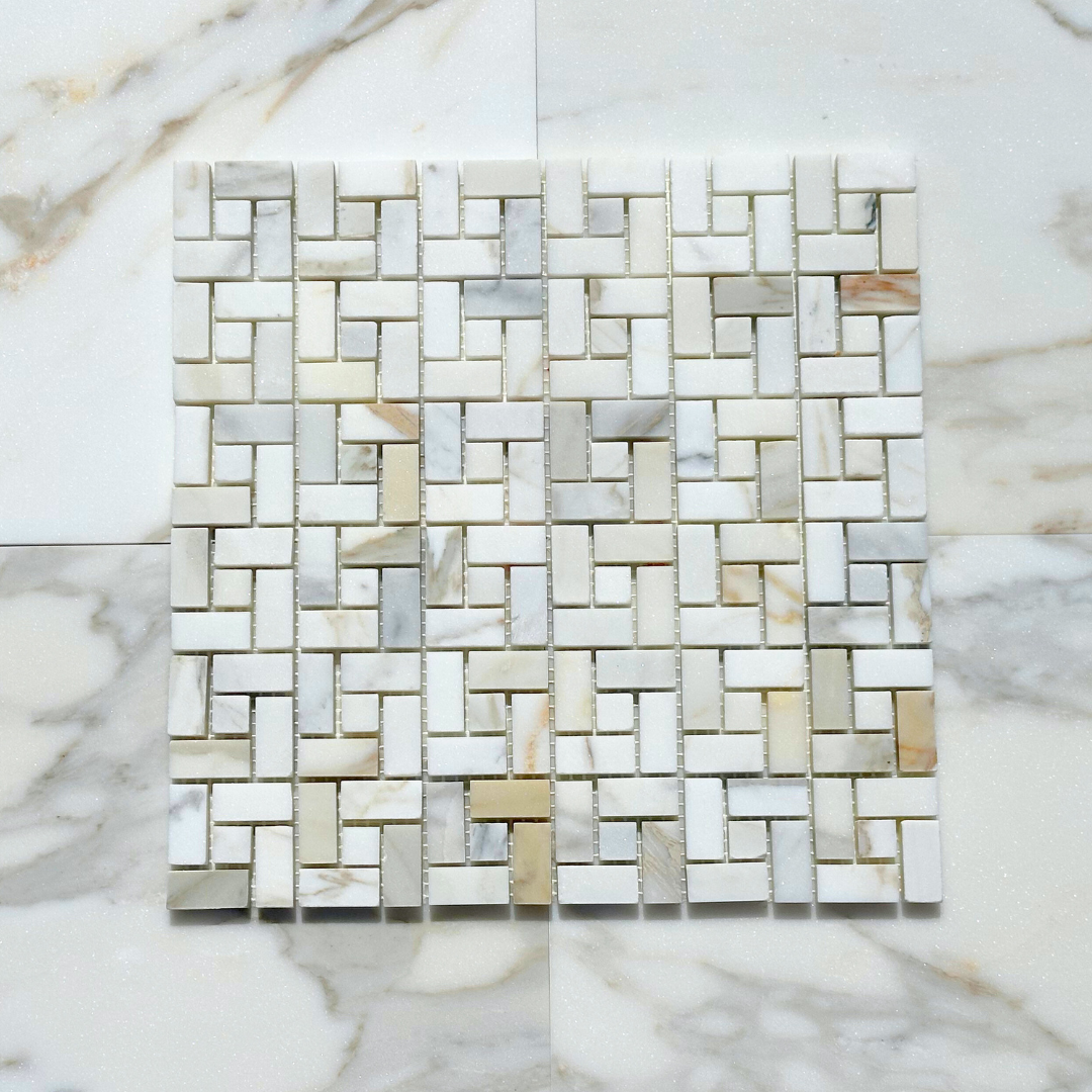 Calacatta Gold Marble with Calacatta Mosaic Tile