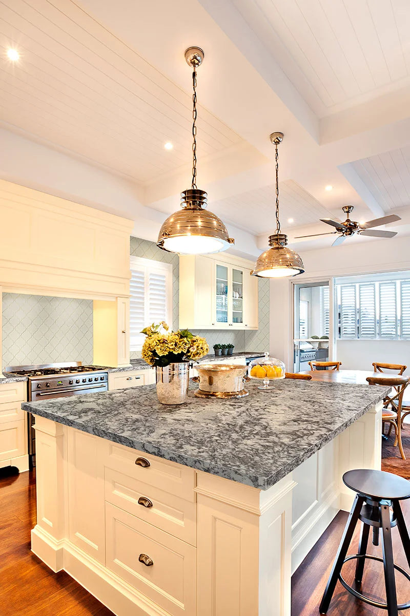 Antique White Arabesque Tile 8mm in kitchen