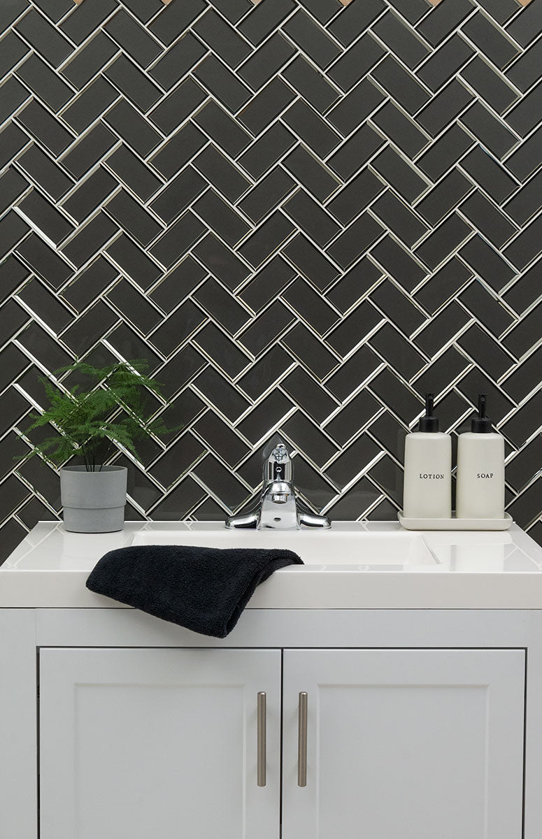 METALLIC GRAY BEVEL HERRINGBONE 8MM GLOSSY - 2x4