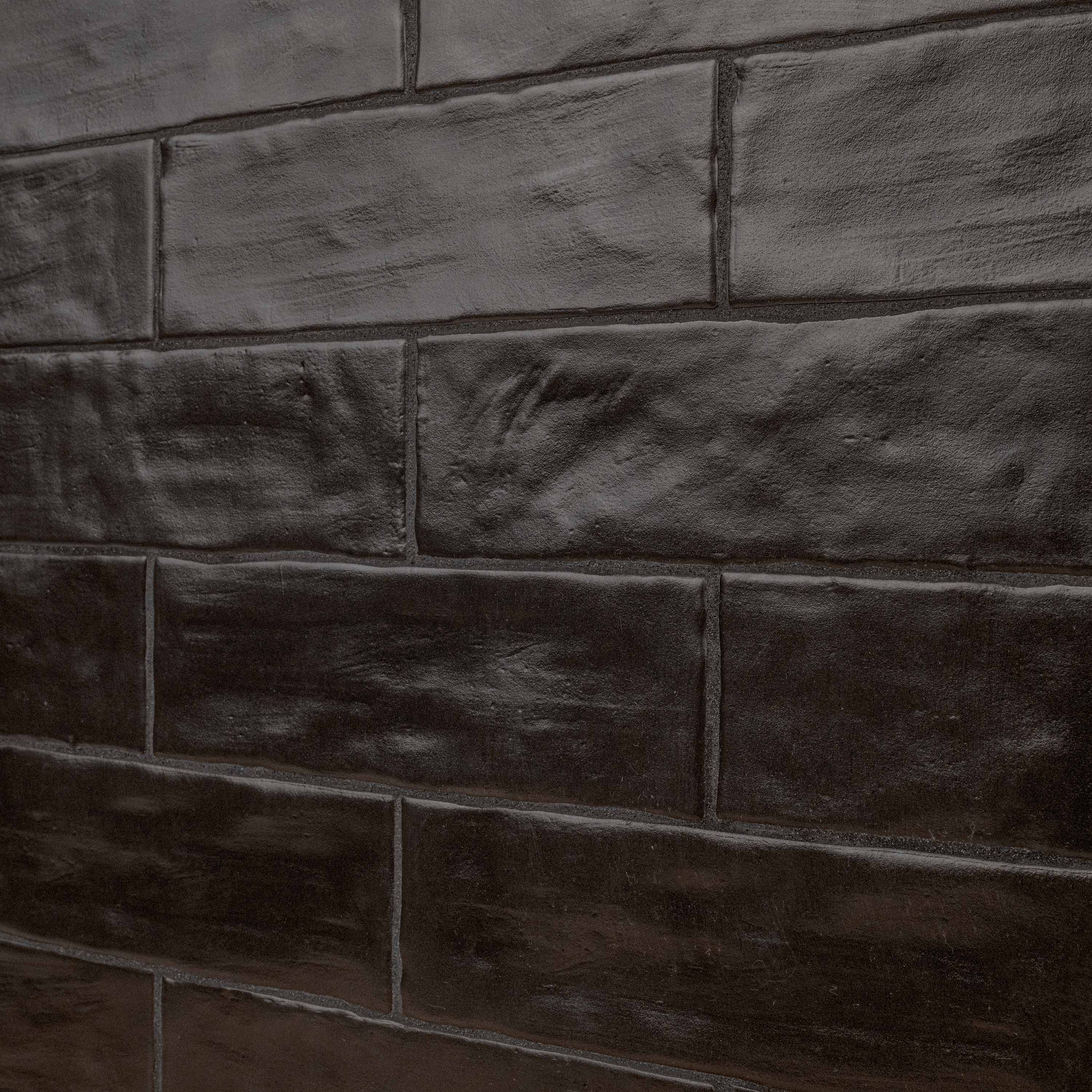 ZEST MIDNIGHT TILE 4X4 Satin Tiles - 2.5x8