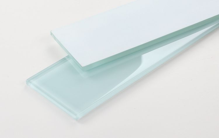 Lucy Turquoise Glossy 4 x 16