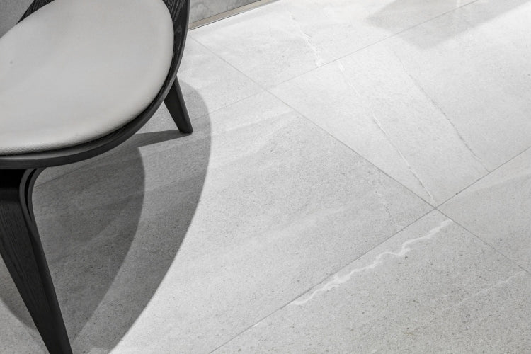 Grant Silver Tile Matte 24 x 24