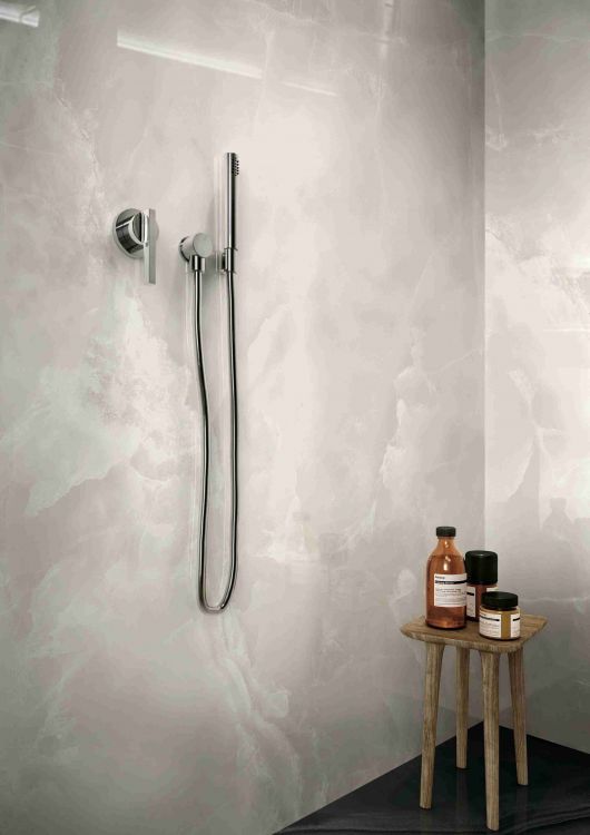 Eccentric Luxe Cloudy White Glossy 6MM 47 x 110