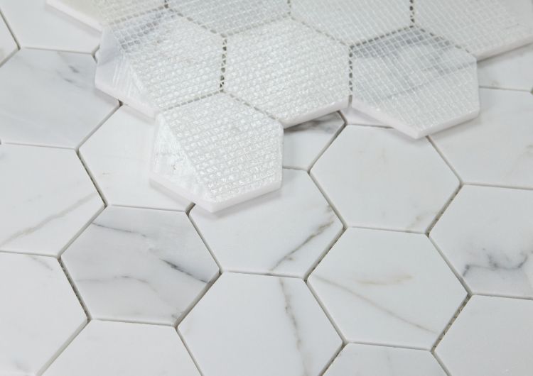 Hexagon Statuary White Honed 3 x 3 10 x 11.5