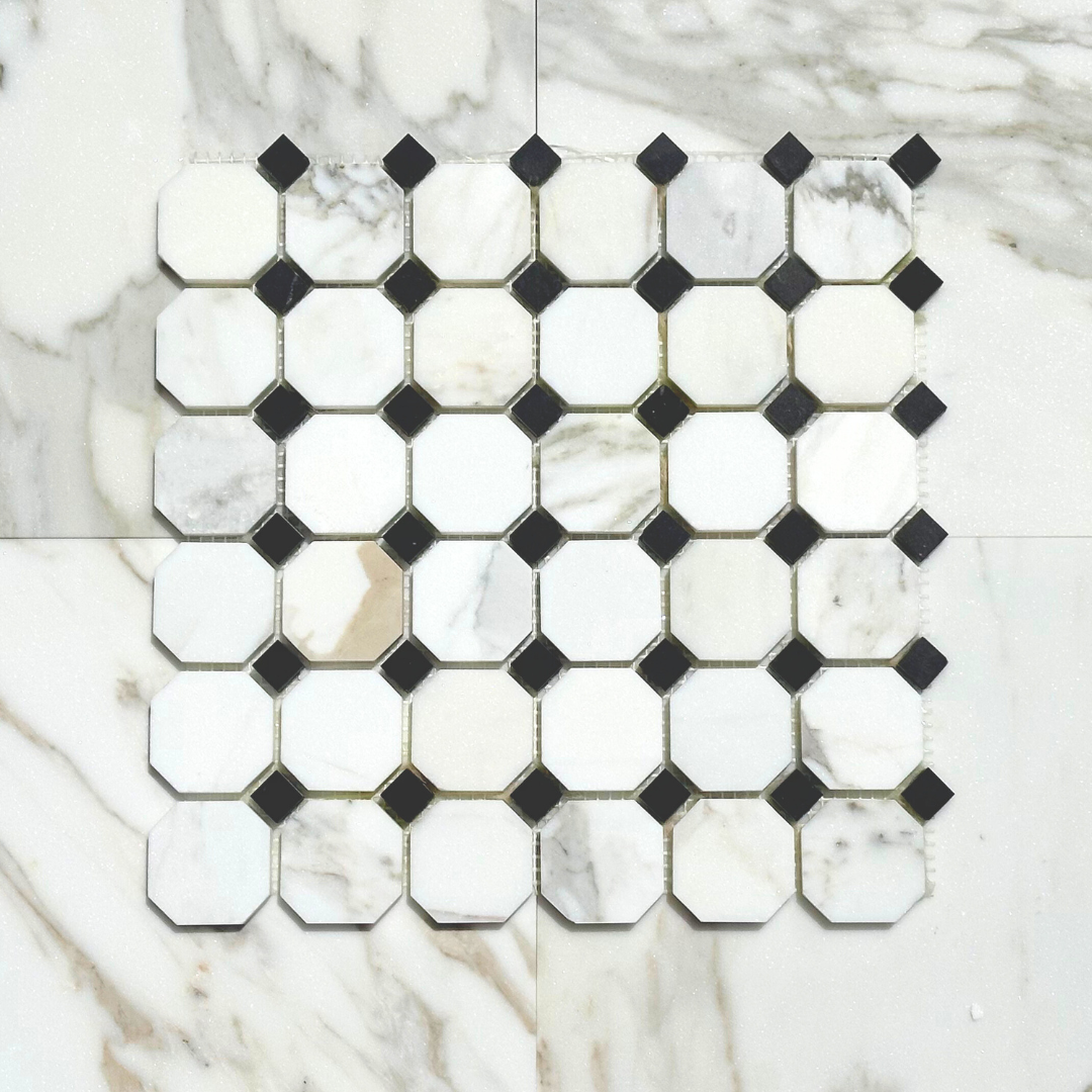 Calacatta Gold Marble with Black Mosaic Tile