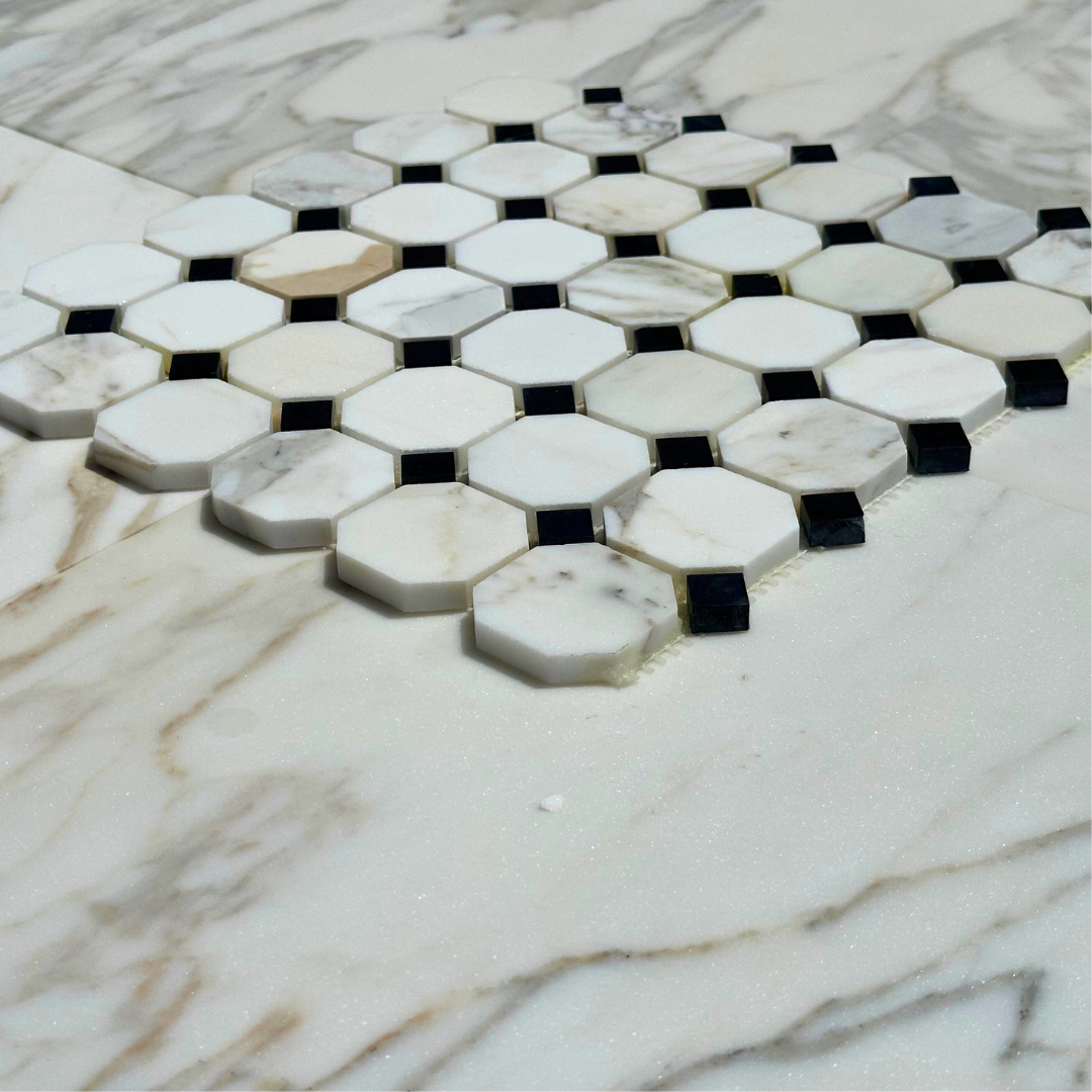 Calacatta Gold Octagon with Black Mosaic