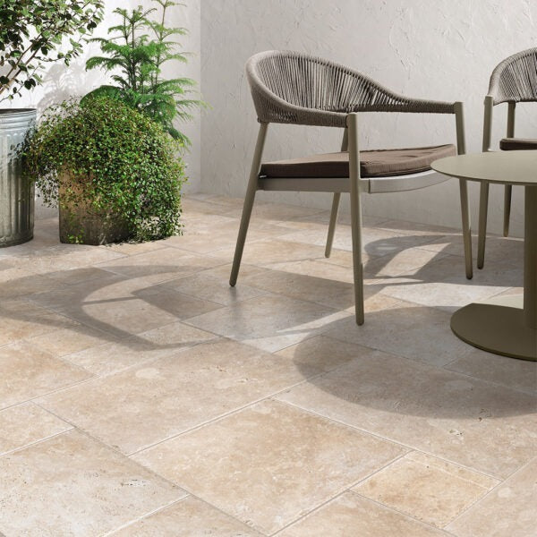Walnut travertine Versailles pattern patio installation