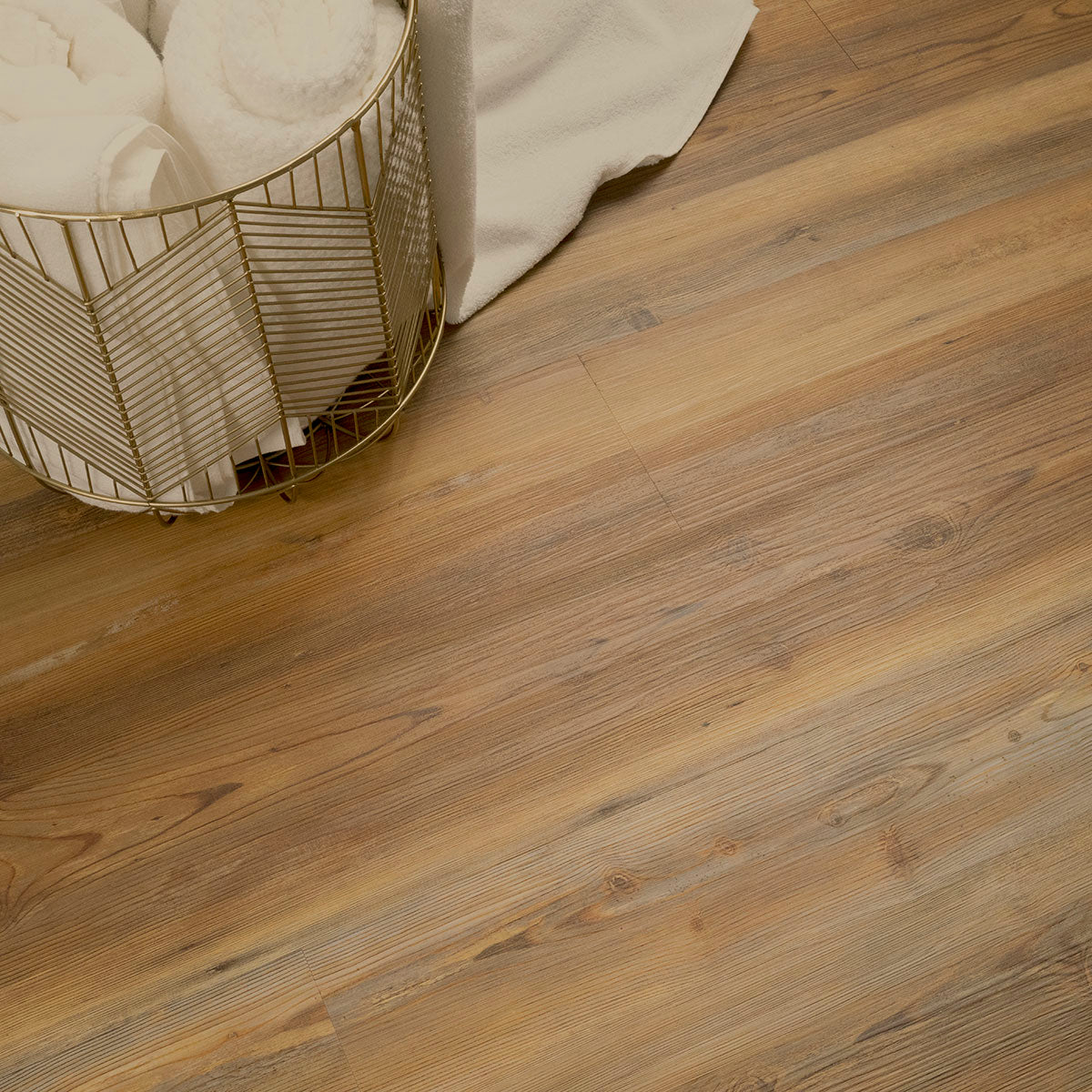 CYRUS BARNSTORM 7.13X48.03