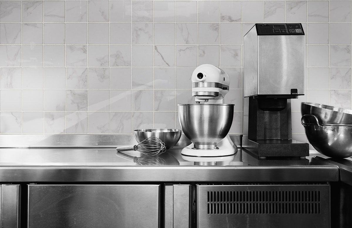 PRAIA CARRARA Polished Tiles - 24x48