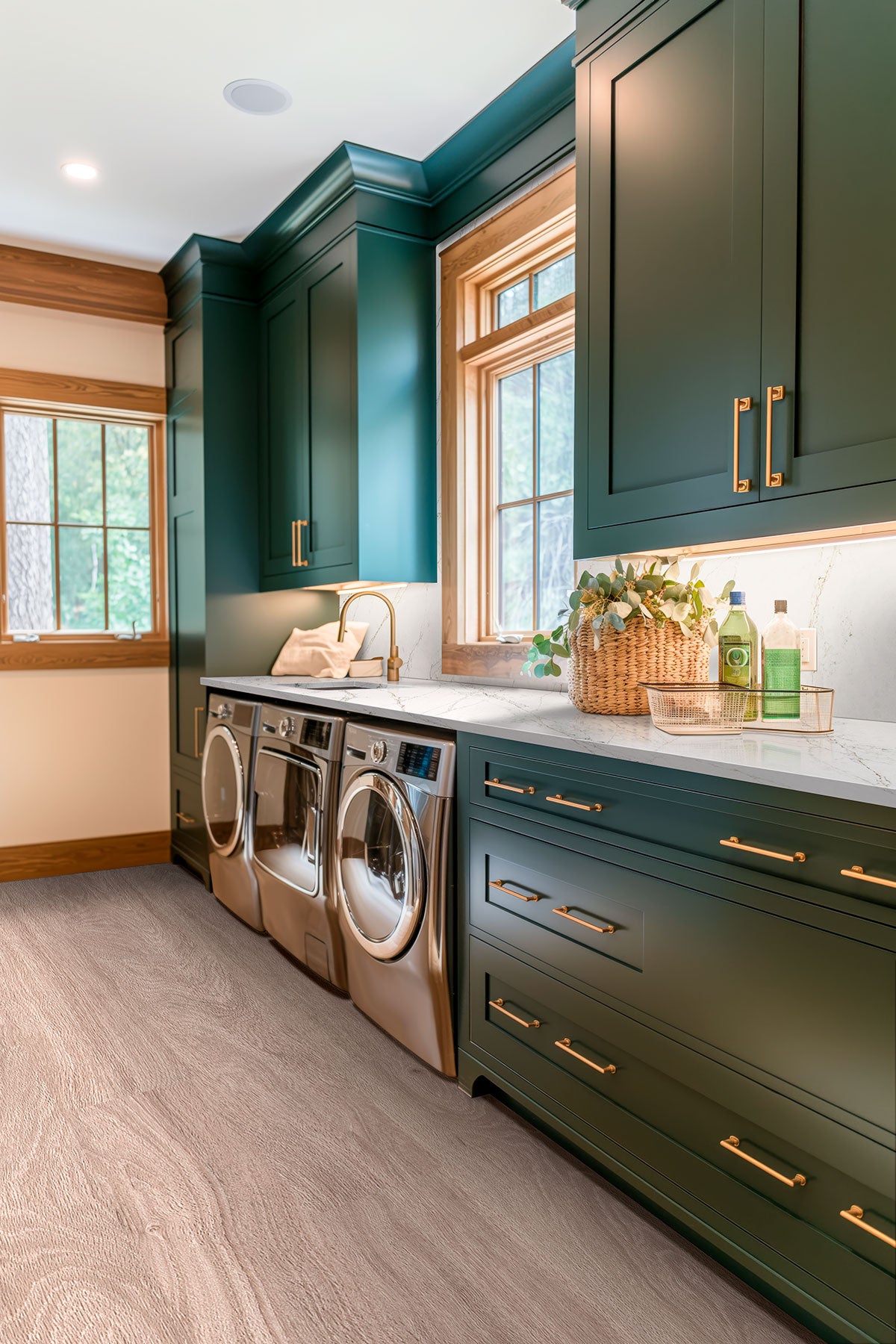 KALLUM BLEACHED ELM 8.98X48.03