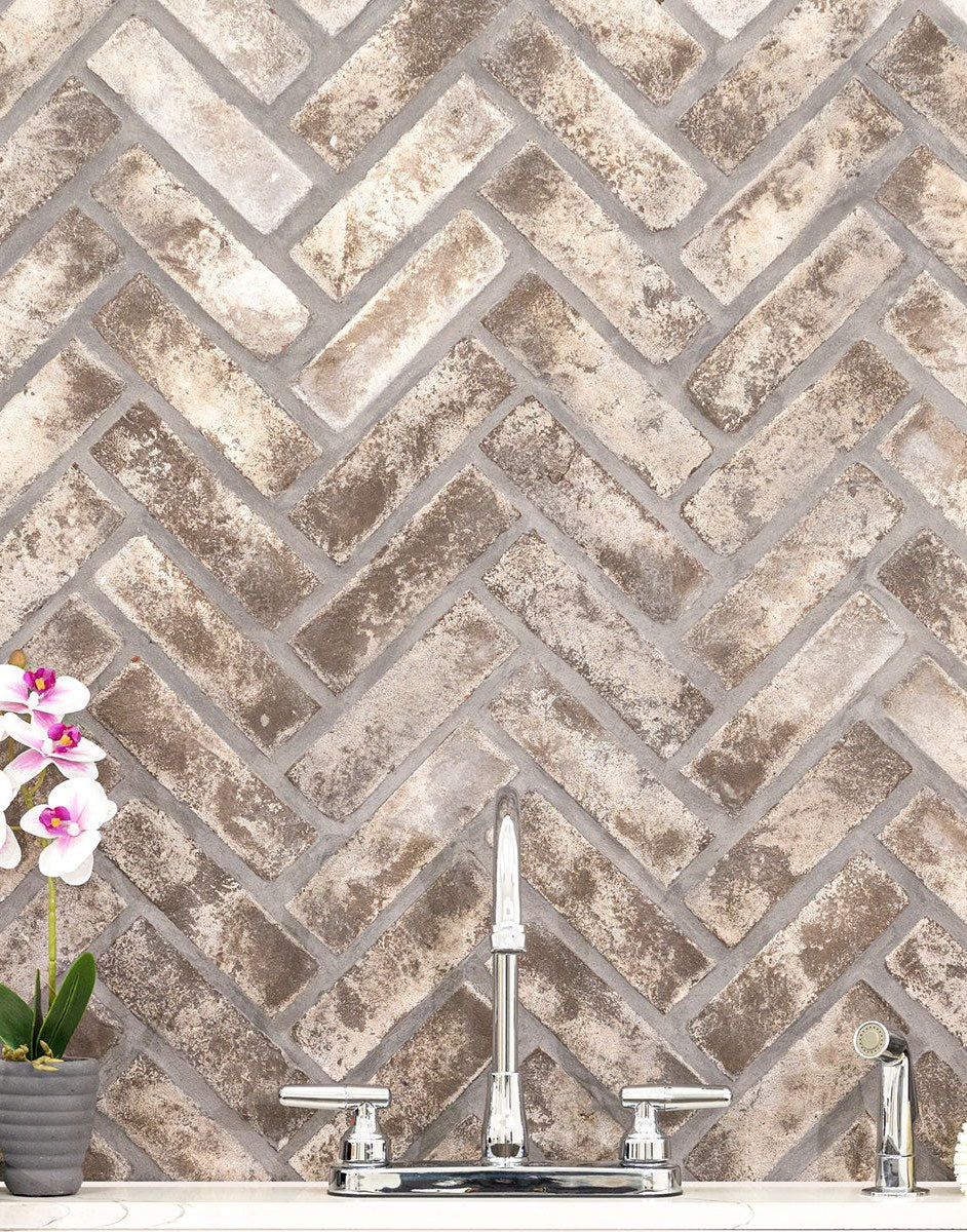 Herringbone pattern tile